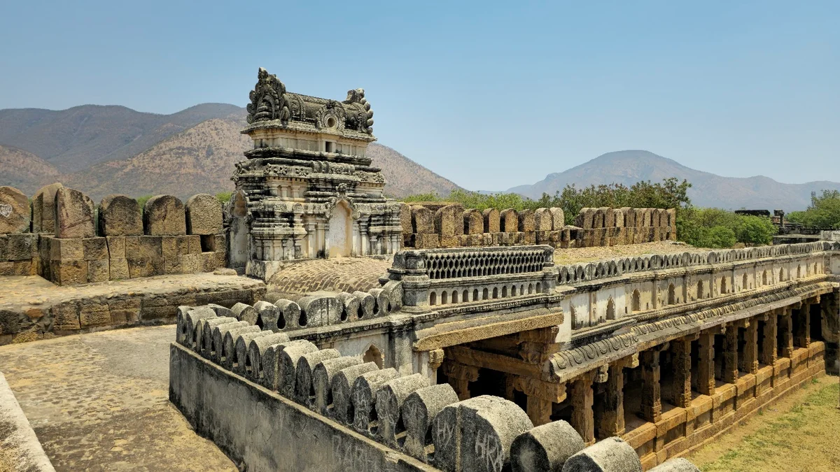 Siddhavatam Fort, one of the best places to visit in Kadapa for history enthusiasts